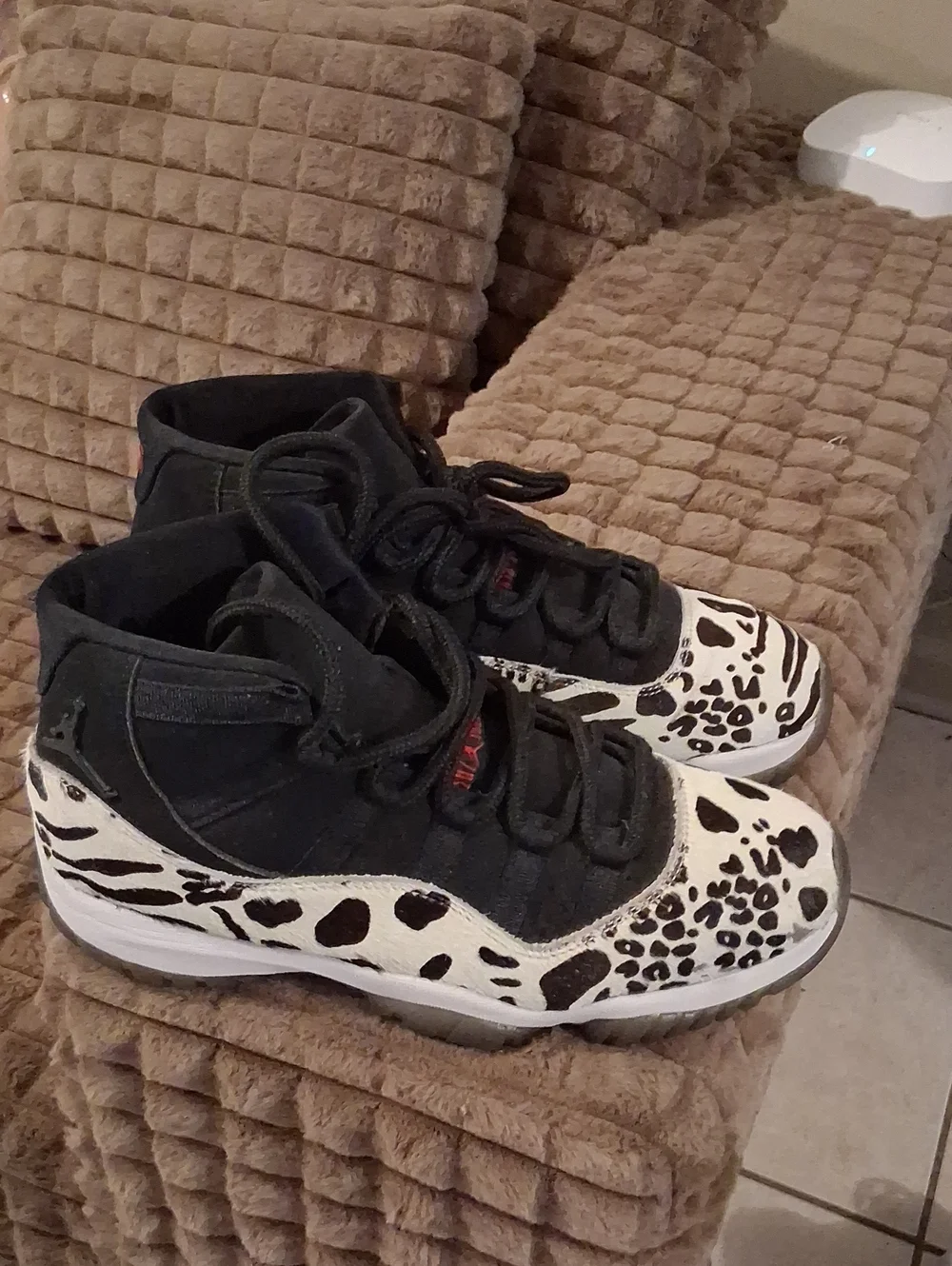 Jordan Men's Black and White Animal Print High-Top Sneakers
